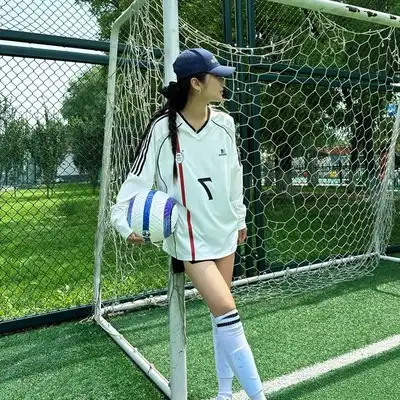 胡悦东